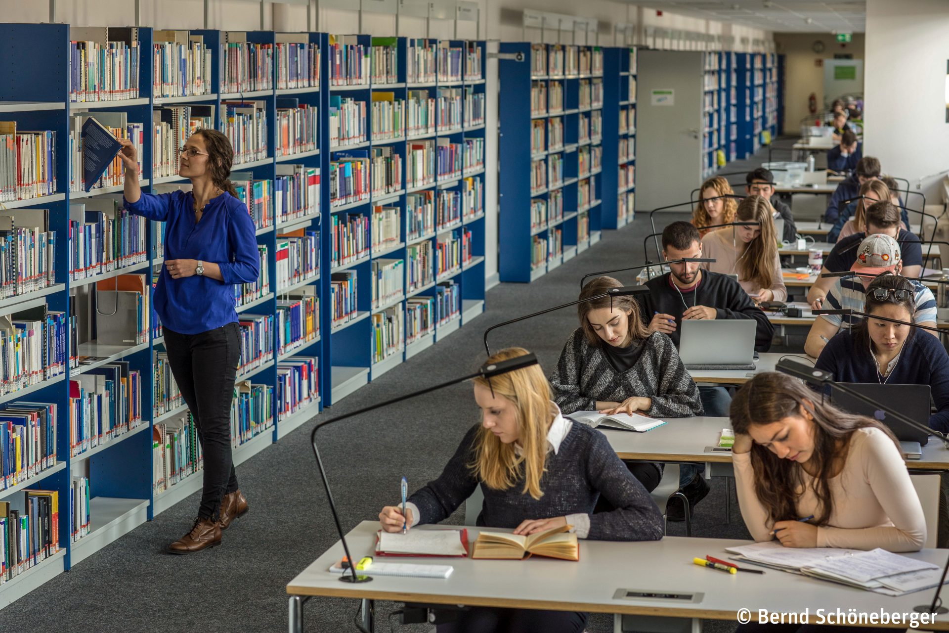 Die Bibliothek Wirtschaft & Management der Technischen Universität